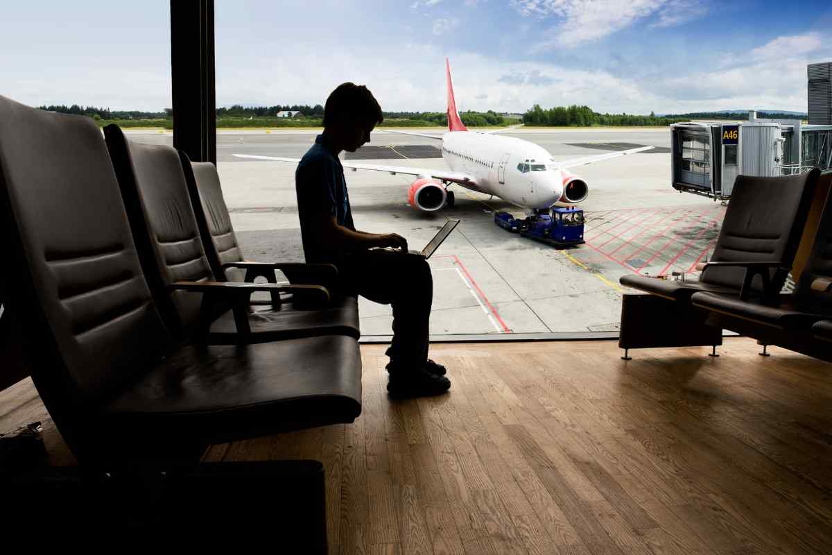 Come ottenere un rimborso quando l'aereo è in ritardo