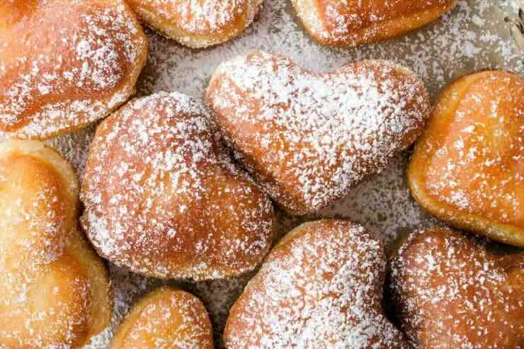 Ciambelle di Carnevale senza lievitazione: preparazione